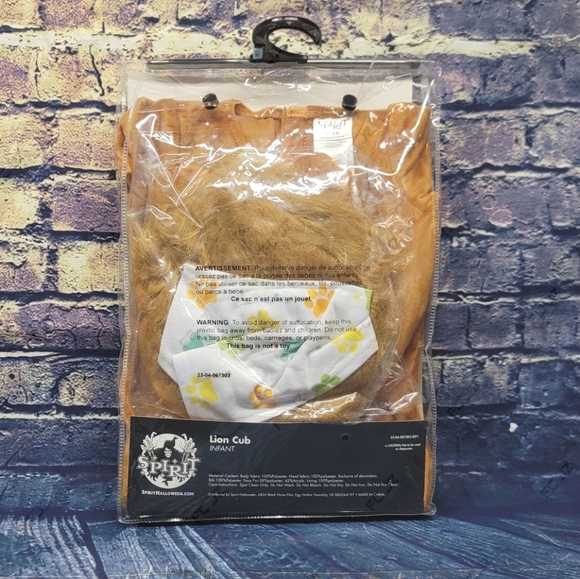 Spirit Halloween - Lion Cub Halloween Costume With Bib, Infant 6-12M, Pre-Owned - Picture 5 of 6